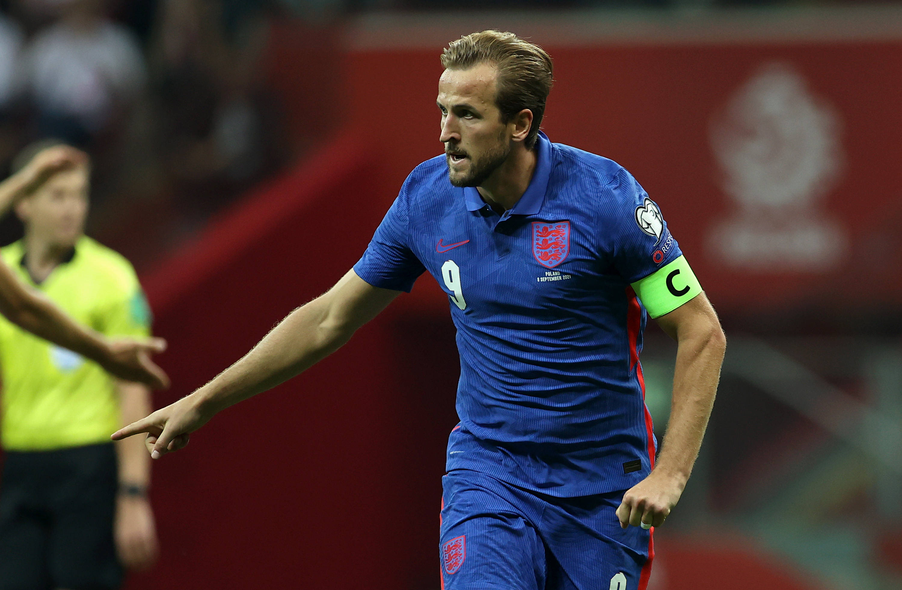  凯恩迎来十二赛季高光表现，DWG球迷沸腾！